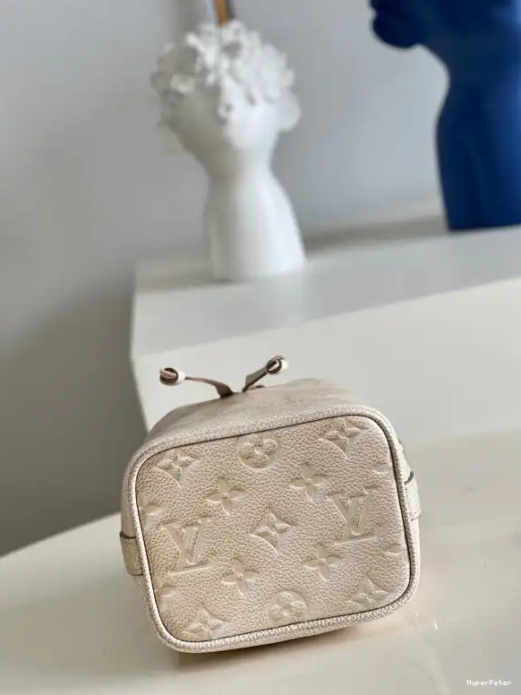 NOÉ VUITTON LOUIS NANO 0612
